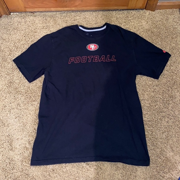 Nike San Francisco 49ers athletic shirt